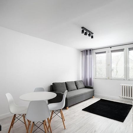 Wierzbno Modern Apartment Warschau Buitenkant foto