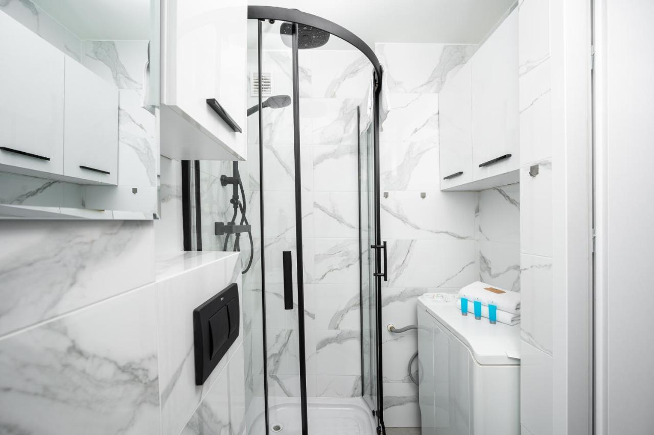 Wierzbno Modern Apartment Warschau Buitenkant foto
